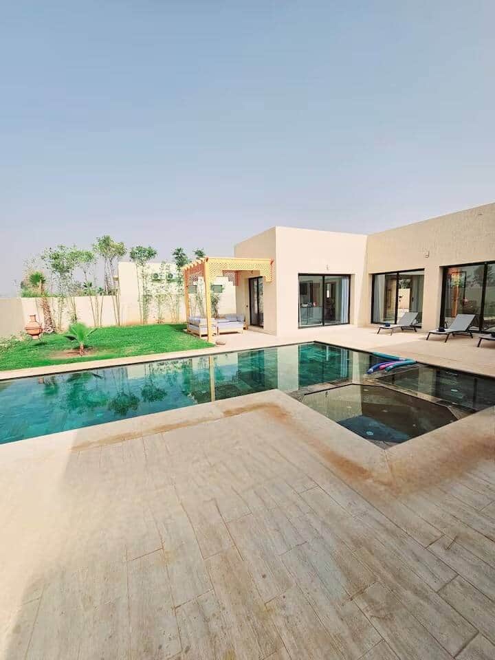 Villa Cara