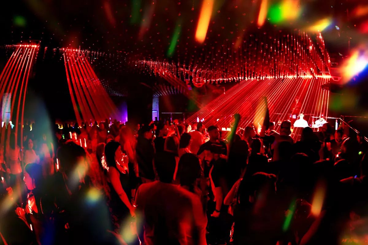 555 Famous Club