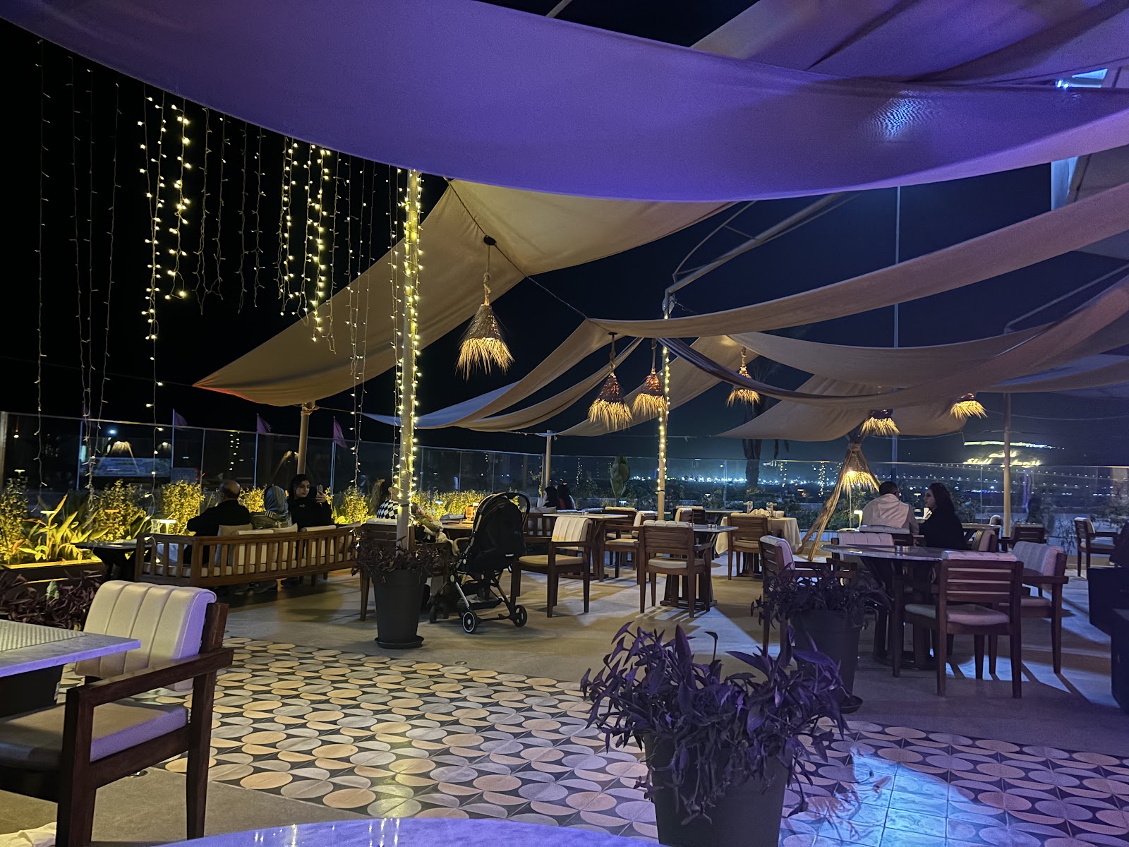 Restaurant Piano Live Music
